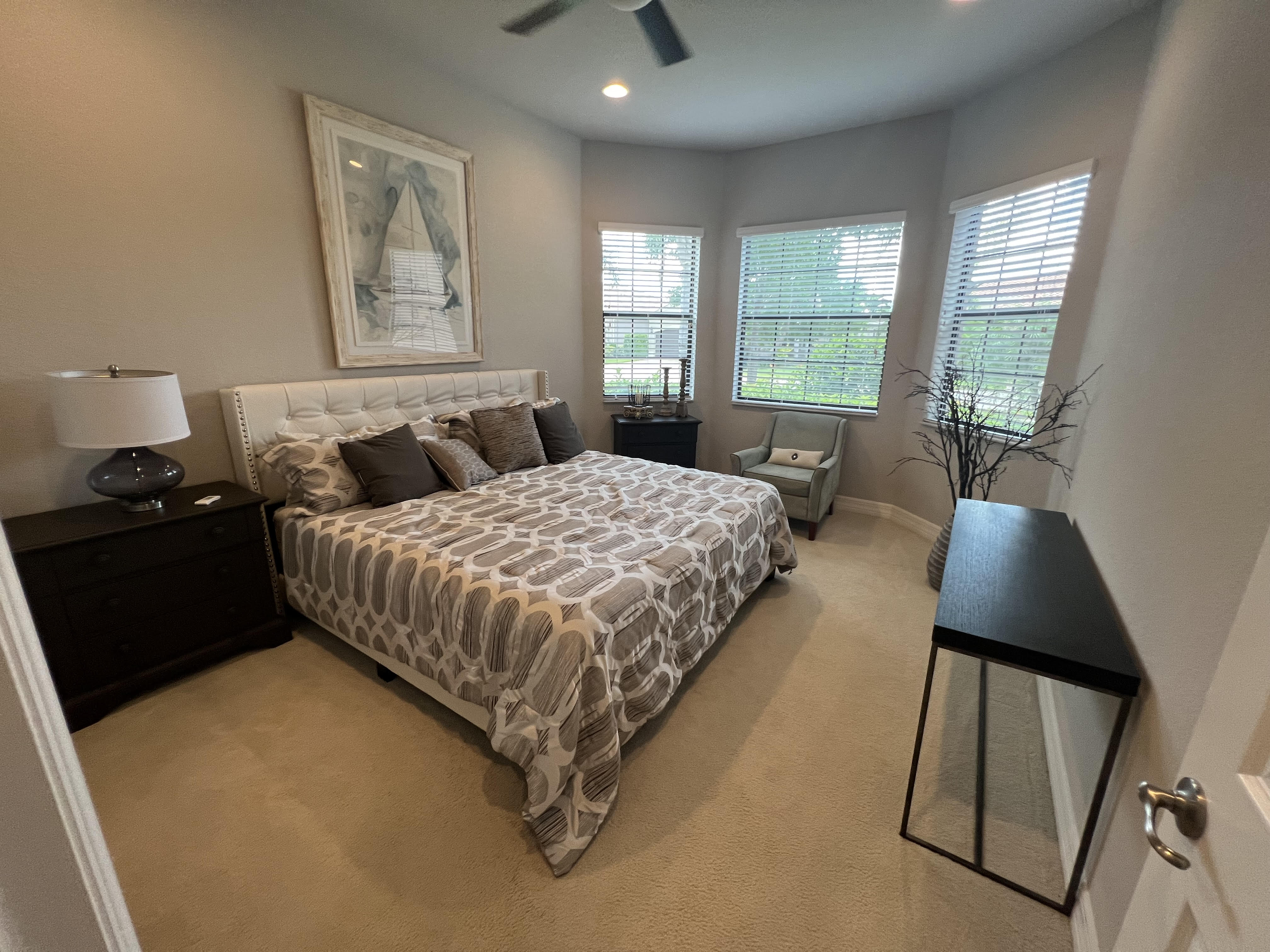 11624 Stonecreek Cir  photo 8