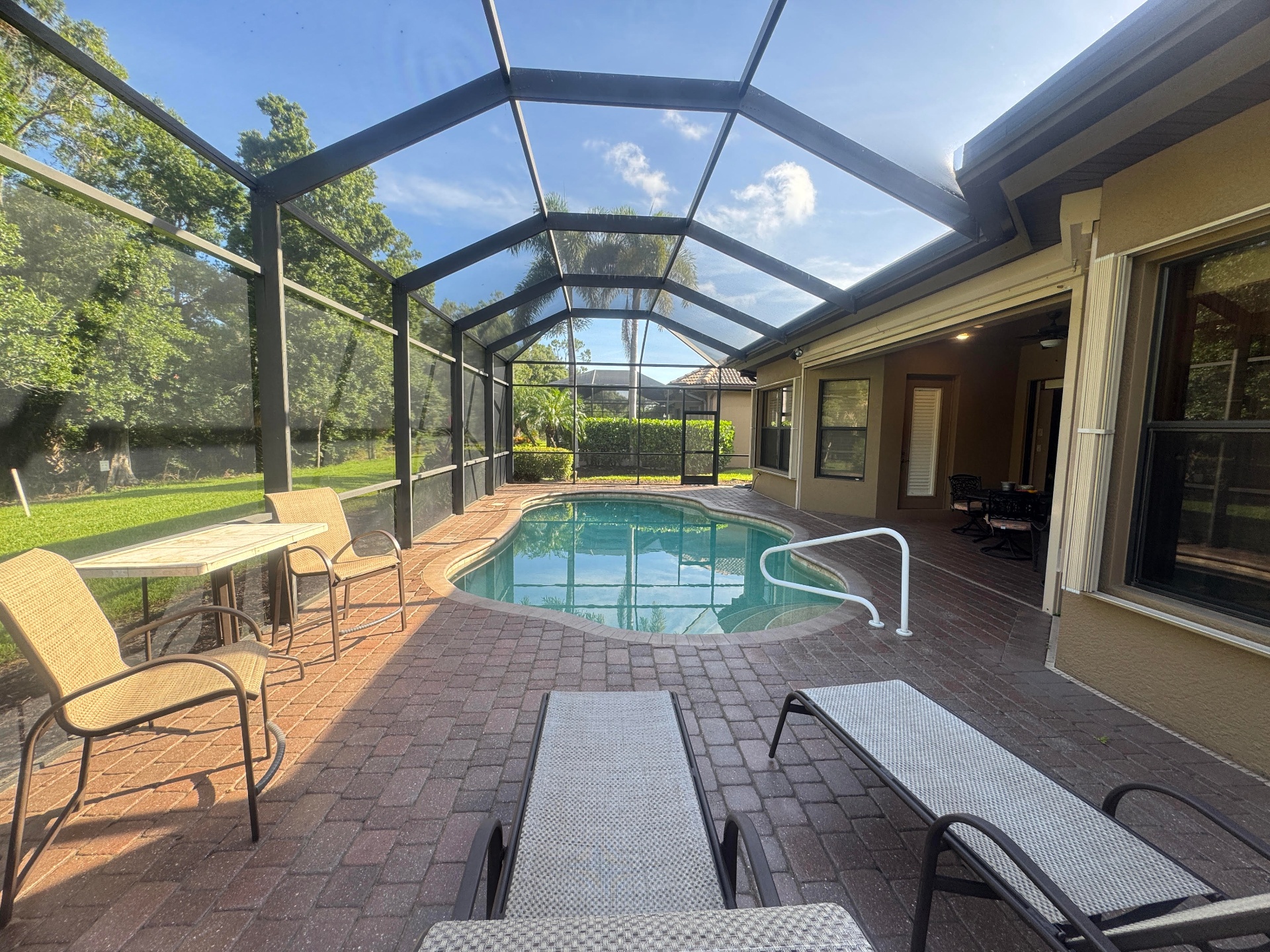 11848 Rosalinda Ct  photo 31