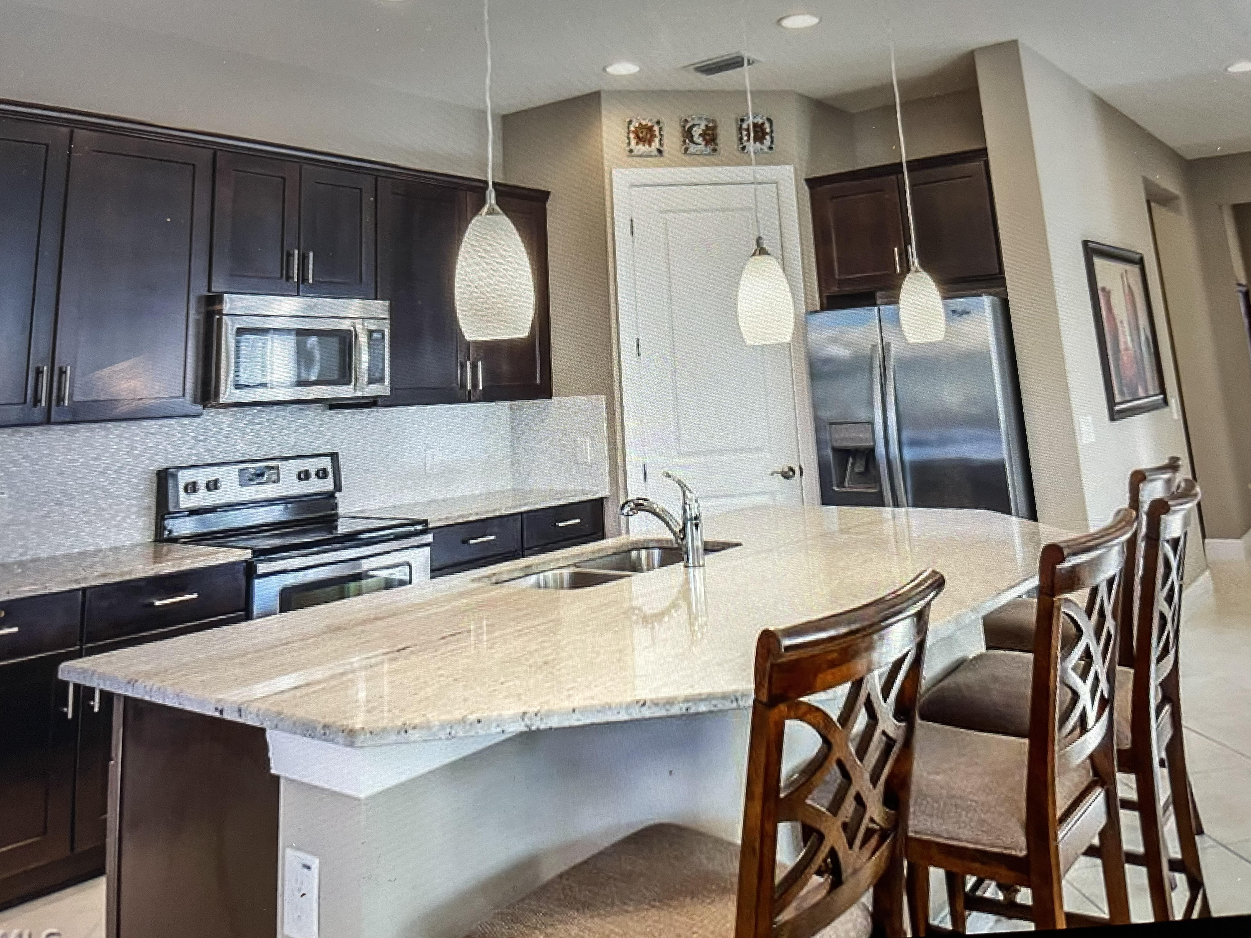 12690 Fairington Way  photo 10