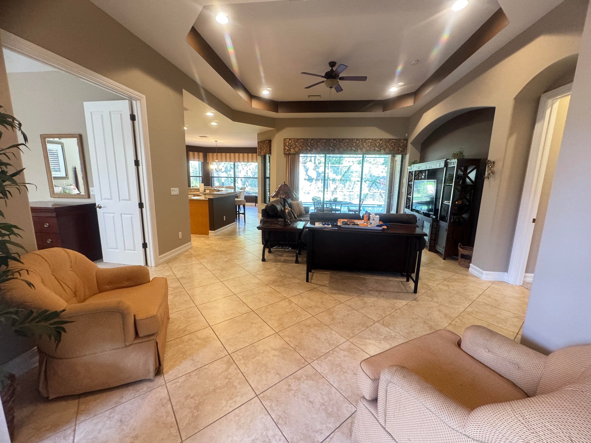 11848 Rosalinda Ct  photo 8