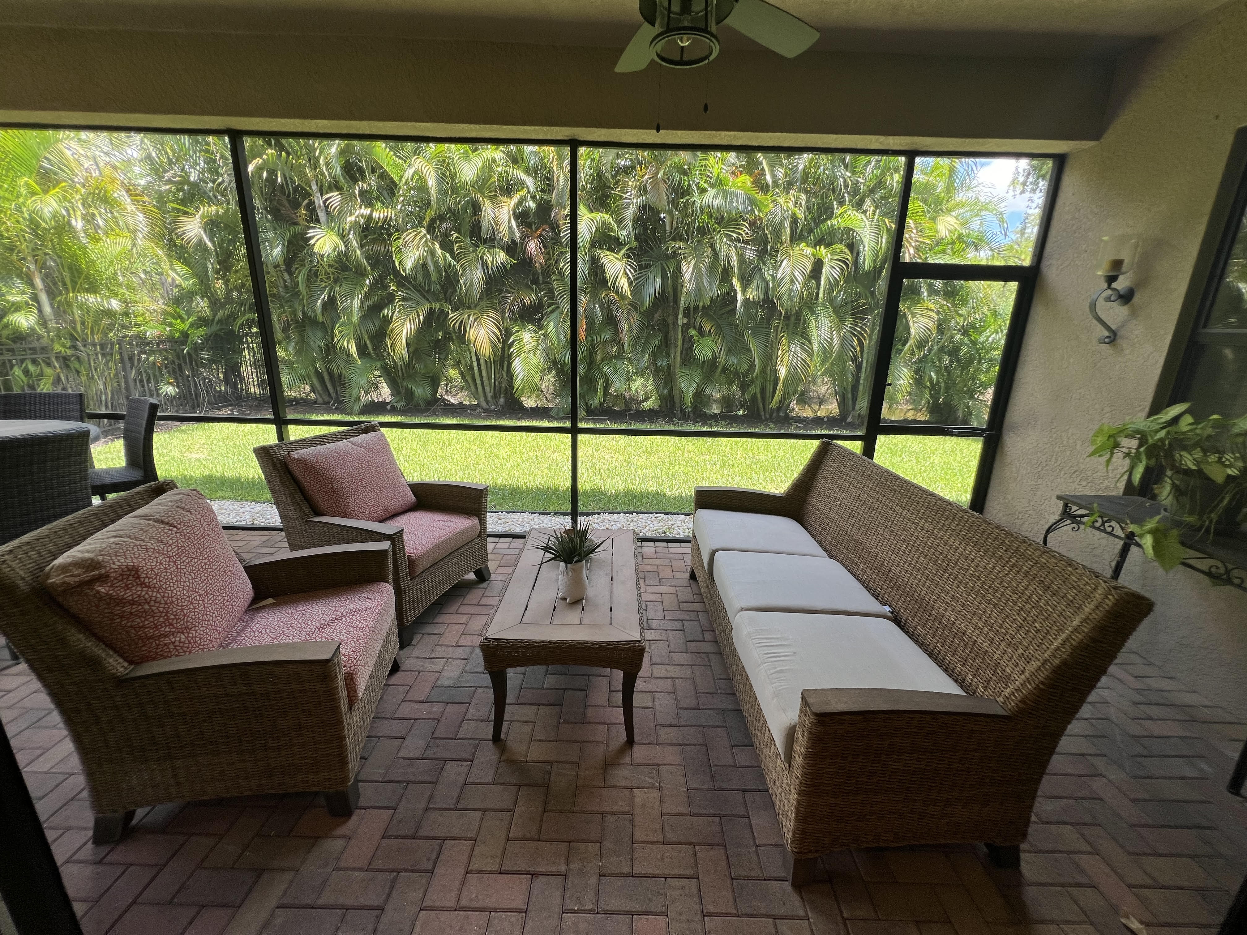 11624 Stonecreek Cir  photo 26
