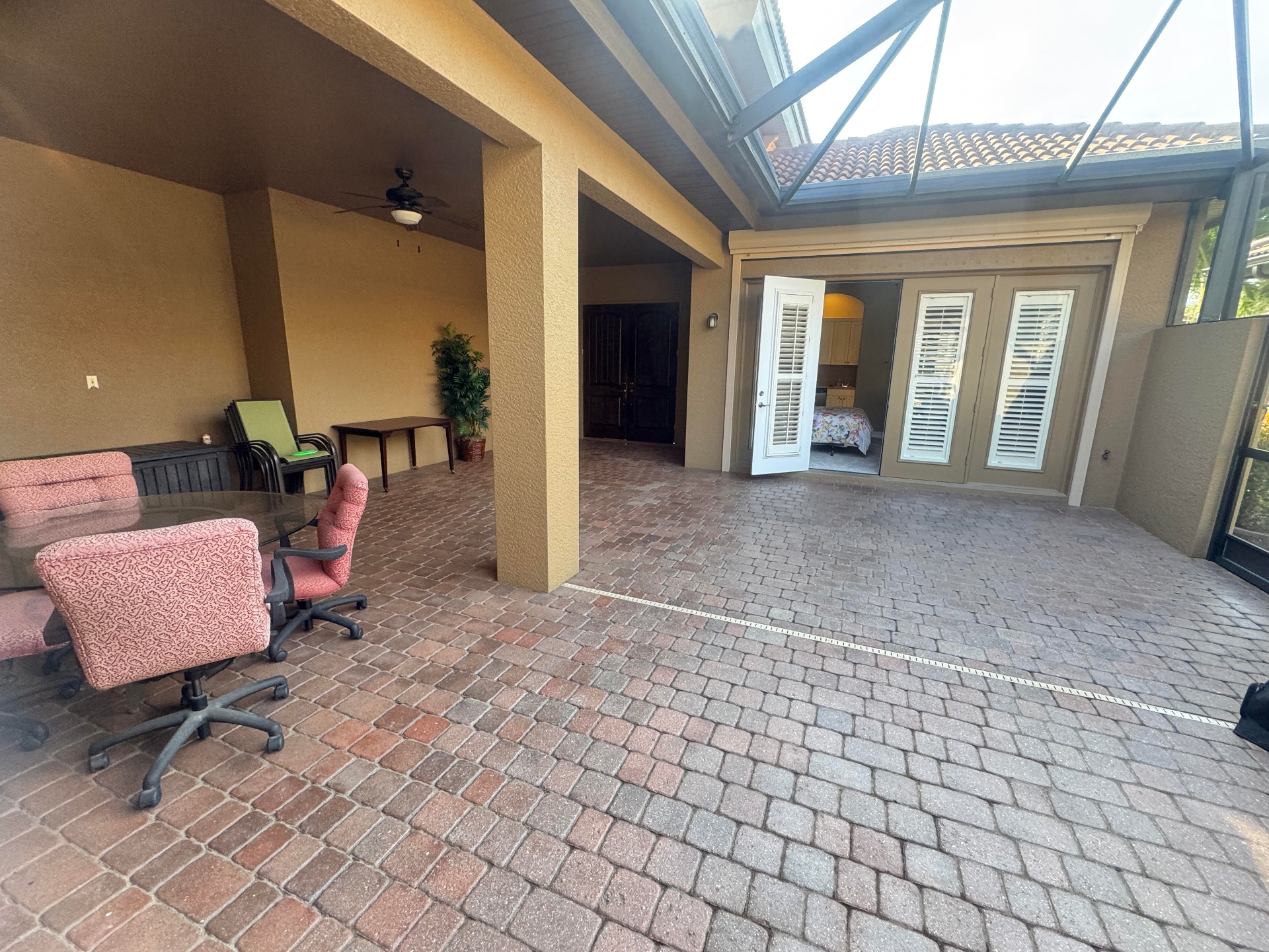 11848 Rosalinda Ct  photo 3