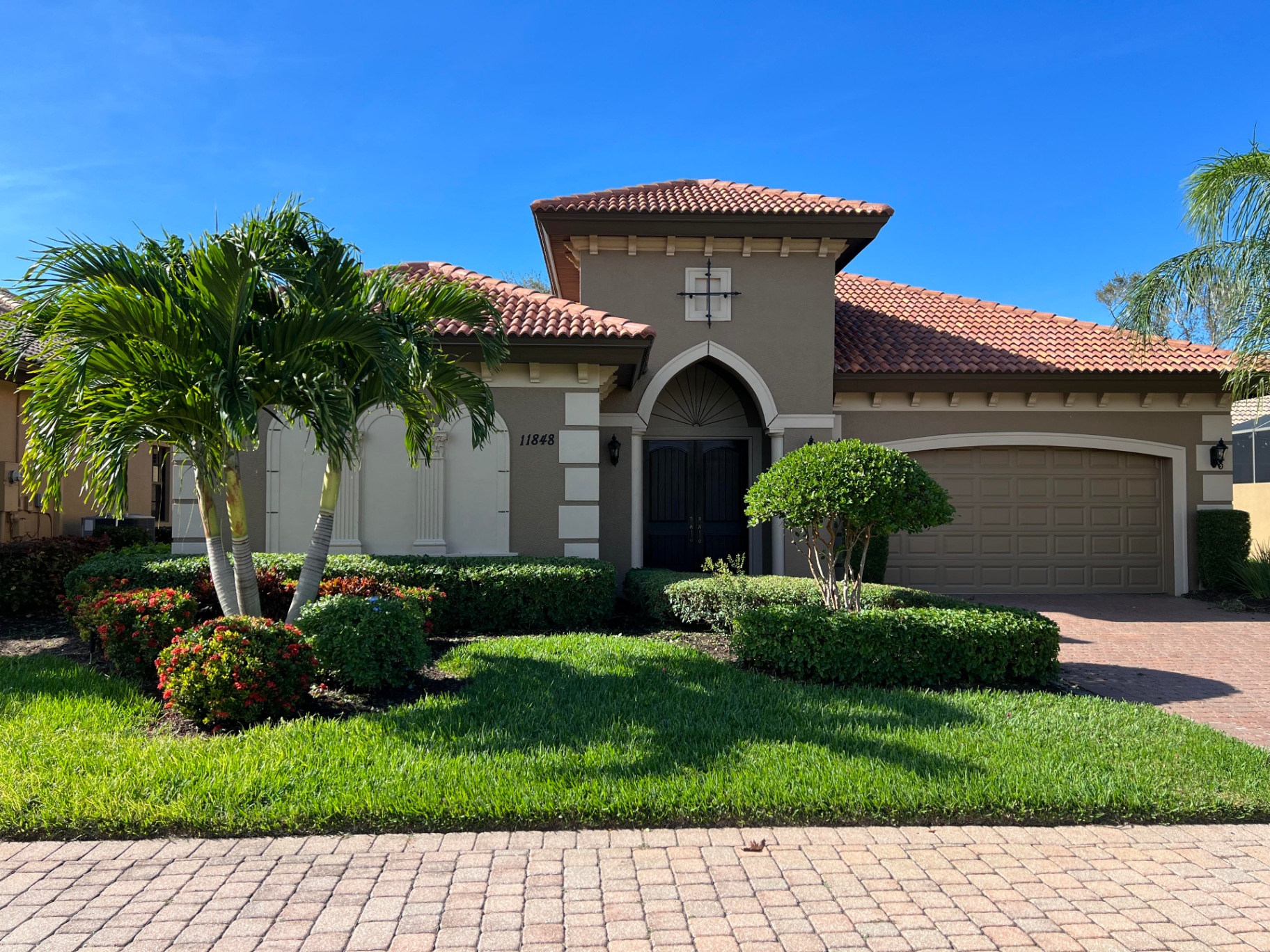 11848 Rosalinda Ct 
